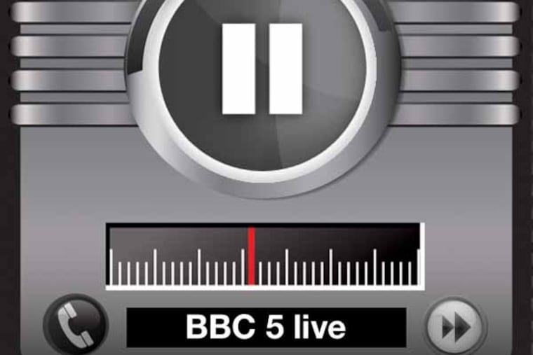 apptitude21 screen shot from the app iRadio UK Pro in "car mode".