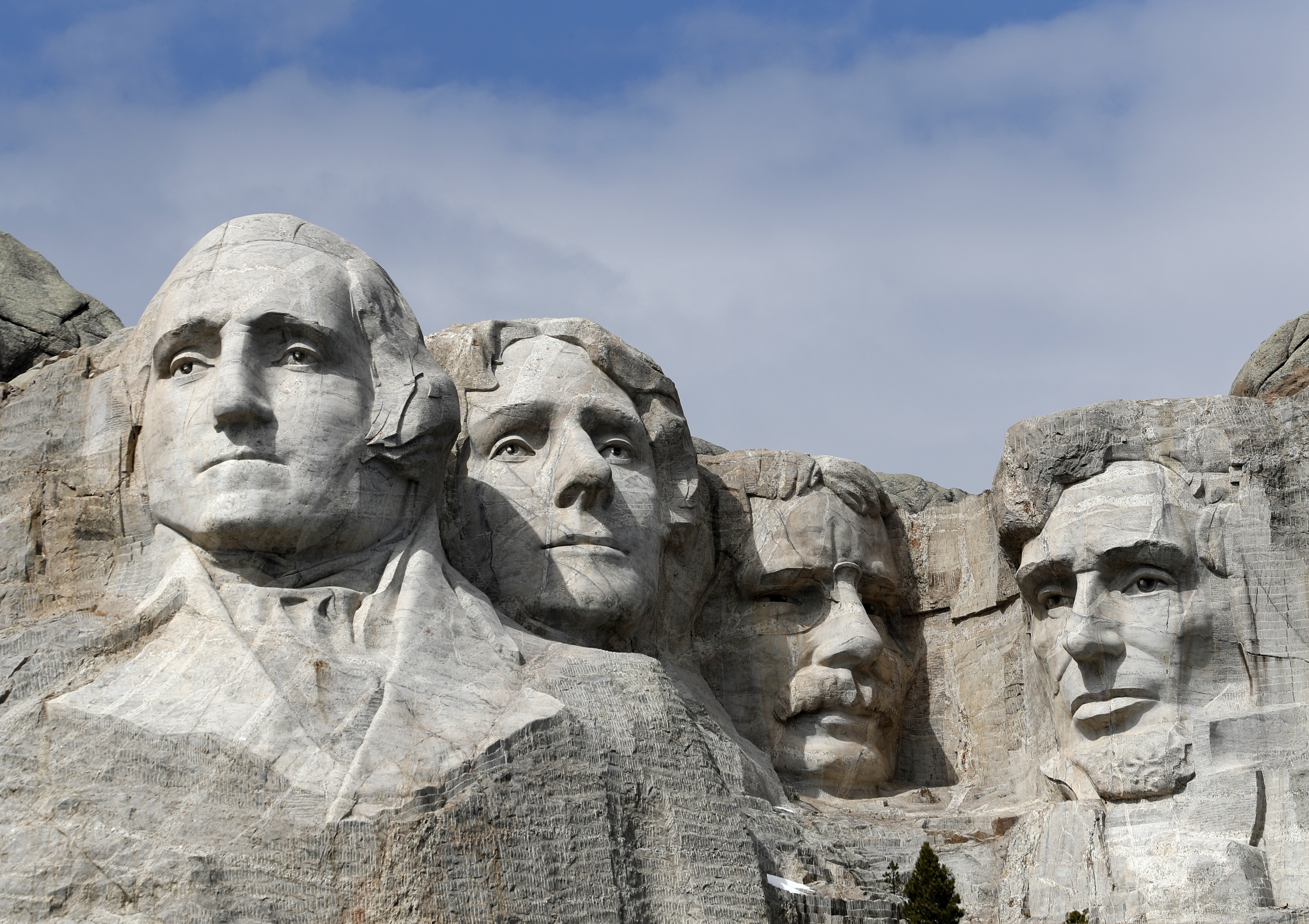 The last living worker who helped construct Mount Rushmore National Memorial in South Dakota’s Black Hills has died.
