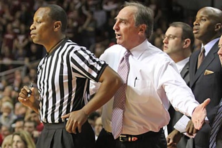 Fran Dunphy's Owls defeated Jay Wright's Wildcats, 78-67, on Saturday at the Liacouras Center. (Michael Bryant/Staff Photographer)