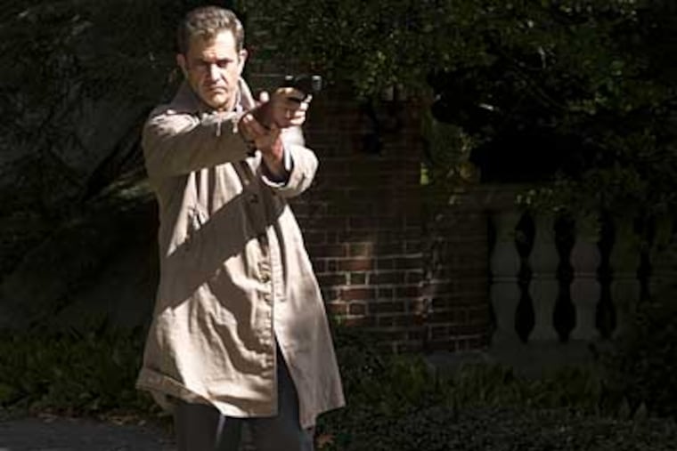 Mel Gibson plays TomCraven, a Boston Police Department detective whose daughter is gunned down on his front porch.
