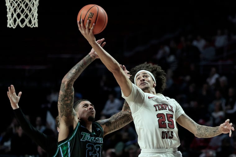 Aiden Tobiason (25) and the Owls avenged this season's previous loss to Tulane.