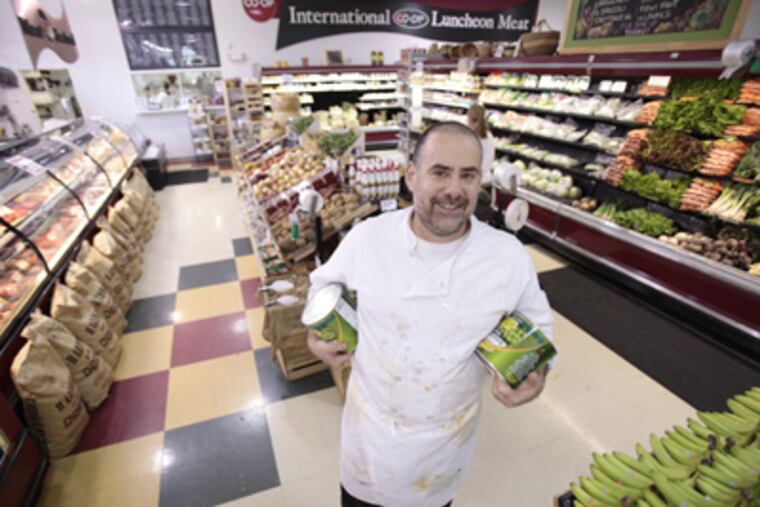 General Manager Mark Brown of Gold Swarthmore CO-OP, Swarthmore, Pa. (David Swanson / Staff Photographer)