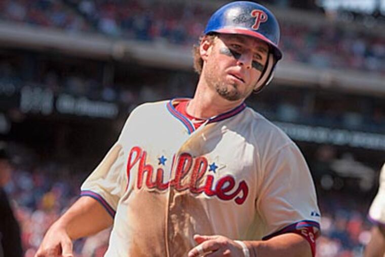 Kevin Frandsen made his first start since suffering an injury in early September. (Ed Hille/Staff Photographer)