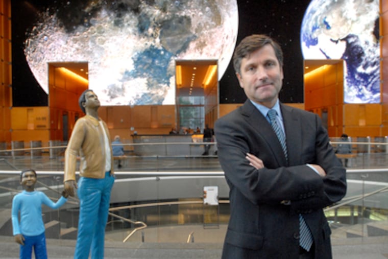 Steve Burke, Chief Operating Officer of Comcast, in the lobby of Comcast Center (April Saul/Inquirer)