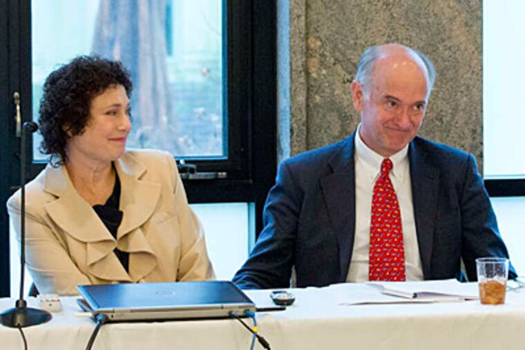 Giles "Gil" Kemp and his wife, Barbara Guss Kemp (Lawrence Kesterson/Staff)