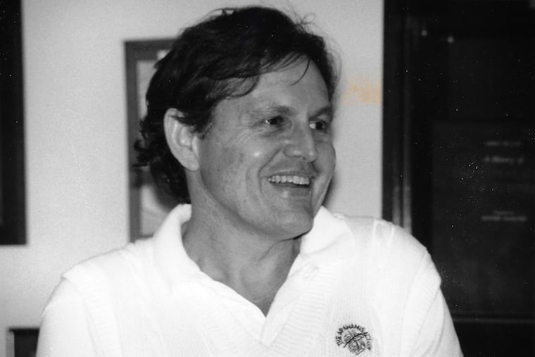 Mr. Howe was known as much for his bubbly personality and lack of pretense as he was for his success in squash and court tennis tournaments.