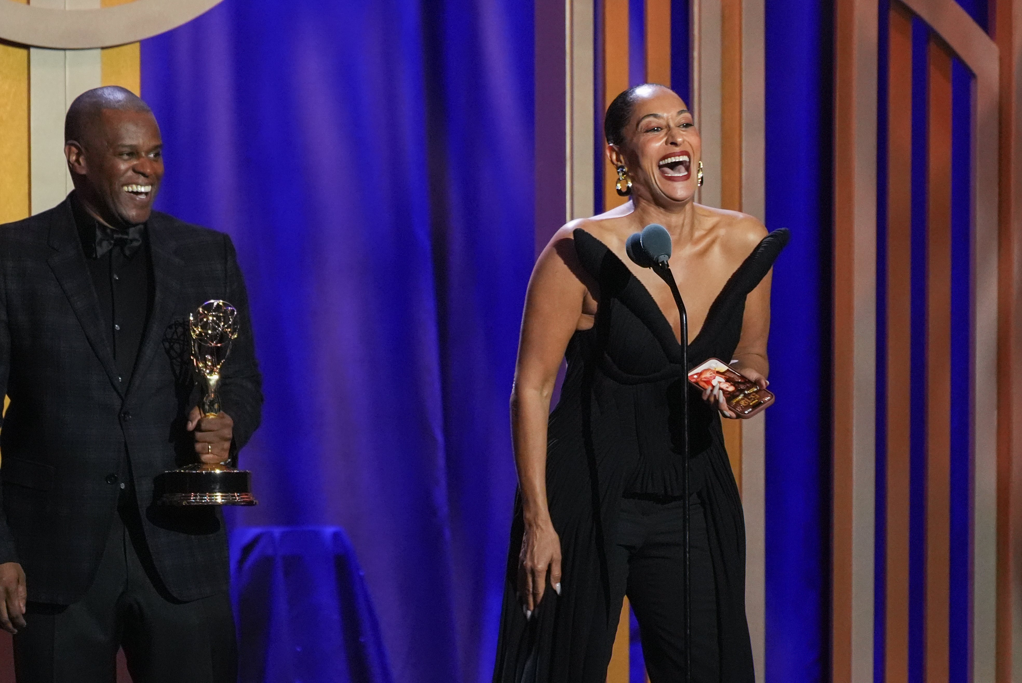 Decades after their first wins, Roger Howarth and Beth Maitland win at Daytime Emmys