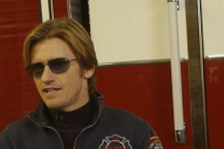 Denis Leary as firefighter Tommy Gavin visits "deep recesses" and gets a surreal glimpse into what his future will be if he doesn't clean up.