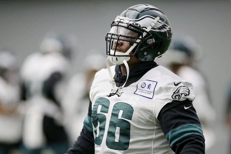 Eagles defensive tackle Akeem Spence warms up during practice at the NovaCare Complex in South Philadelphia on Friday, Sept. 13, 2019.