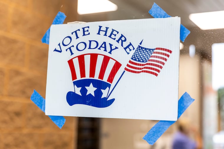Michigan residents turn out to vote in the midterm elections at Brookside Christian Reformed Church in Grand Rapids, Mich., on Tuesday, Aug. 4, 2026. (Isaac Ritchey/The Grand Rapids Press via AP)