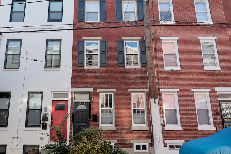 The attorney general is investigating reports of homeowners in Philadelphia being scammed by a Florida-based real estate firm.