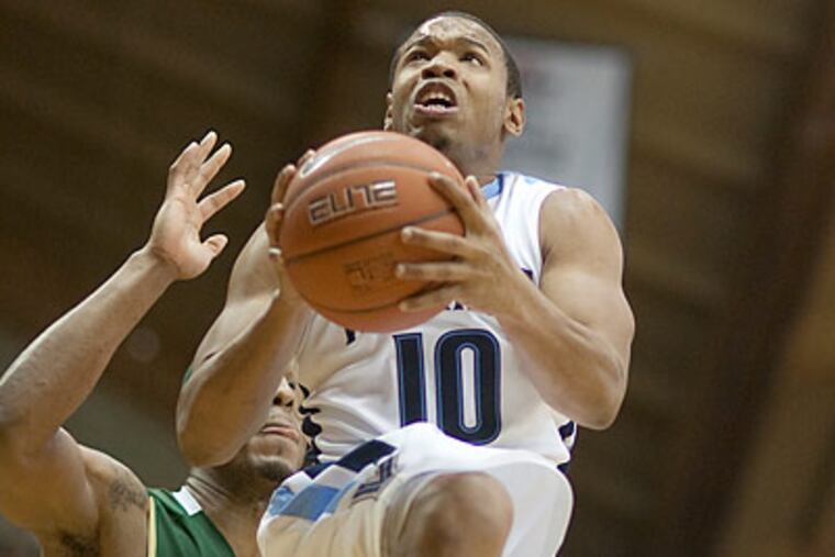 Villanova rose up during the second half to pull away from South Florida. (Ed Hille/Staff Photographer)