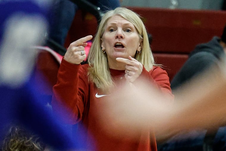 St. Joseph's head coach Cindy Griffin didn't lose any players in the transfer portal. The Hawks will be among the favorites in the A-10.
