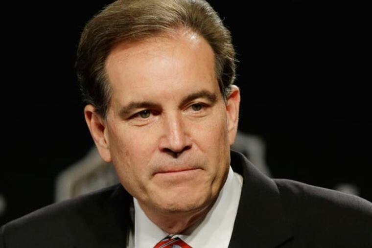 CBS announcer Jim Nantz speaks during the Naismith Memorial Basketball Hall of Fame class announcement, Monday, April 8, 2013, in Atlanta, Georgia. (Charlie Neibergall/AP file)