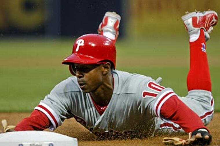 Can the Phillies win a World Series with Juan Pierre in leftfield? (Lenny Ignelzi/AP)
