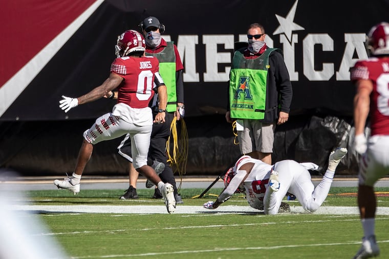 Temple wide receiver Randle Jones (0) runs for a touchdown on the opening kickoff return against SMU on Saturday.