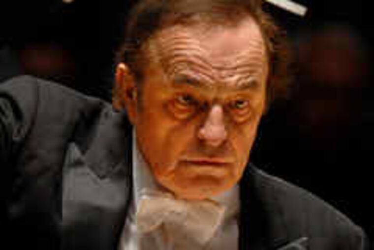 Charles Dutoit conducted the Philadelphia Orchestra Tuesday in the Honor! festival of African American culture. Bass-baritone Eric Owens sang Mahler's "Lieder eines fahrenden Gesellen."