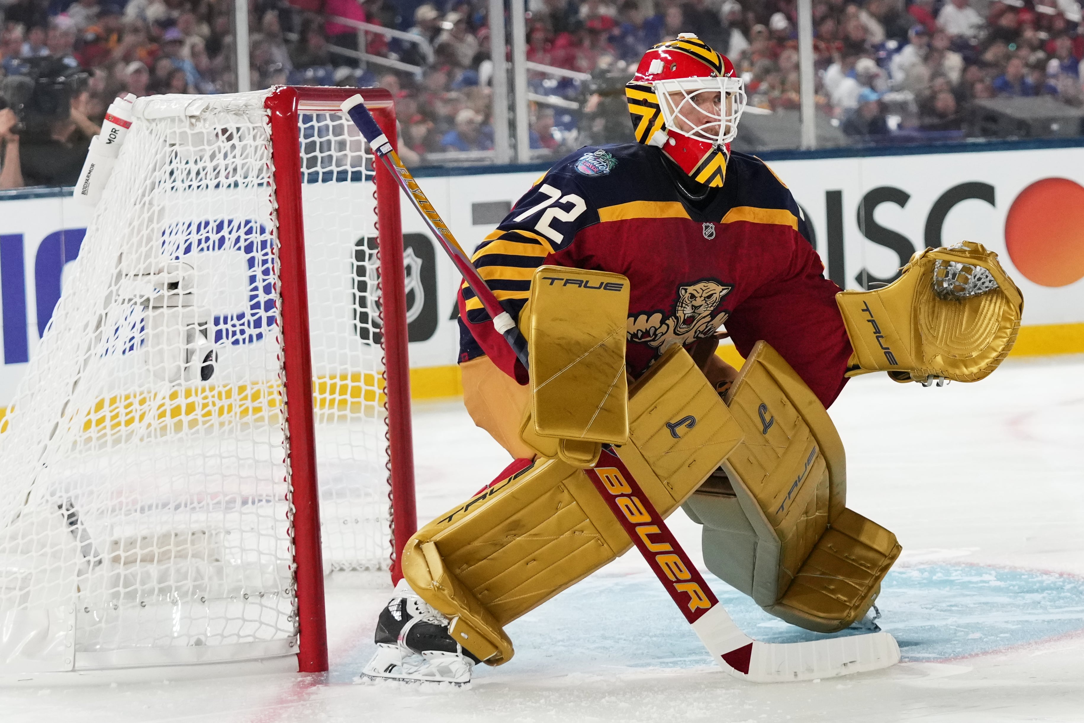 Toronto Maple Leafs land prized free agent, signing goalie Sergei Bobrovsky to 3-year, $21M deal