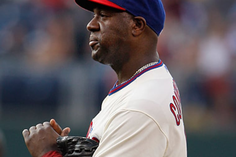 Jose Contreras couldn't hold onto the Phillies' lead in Saturday's loss to the Twins. (Ron Cortes/Staff Photographer)