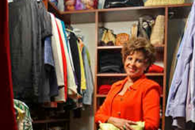 and organizes her closet by the hues of the rainbow. "If you have to be dressed and at the hospital at 7:15 a.m., picking clothes is like Garanimals. This is easy and fashionable," she explains.Accessories, such as belts, are an important part of her wardrobe.