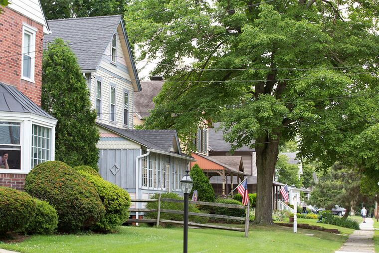 One real estate insider says house sales in Rutledge are low because people like living there.