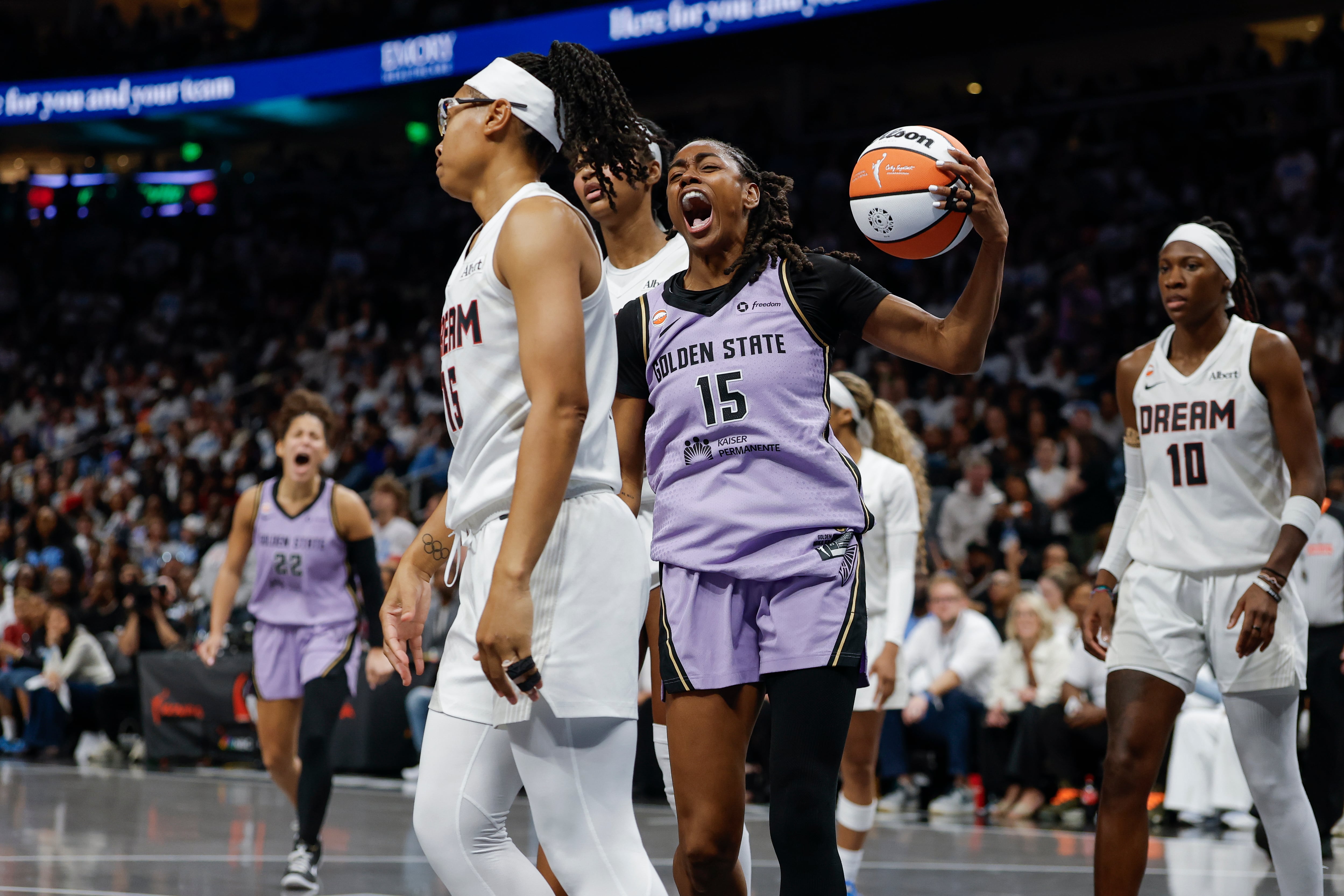 Lineup switch by coach Natalie Nakase works out as Valkyries even WNBA Finals series with Dream at 2