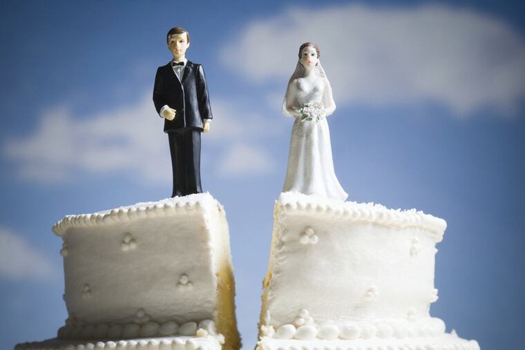 Experienced financial advisers and lawyers point to some common practices that a watchful spouse can flag when monitoring joint assets before a divorce.