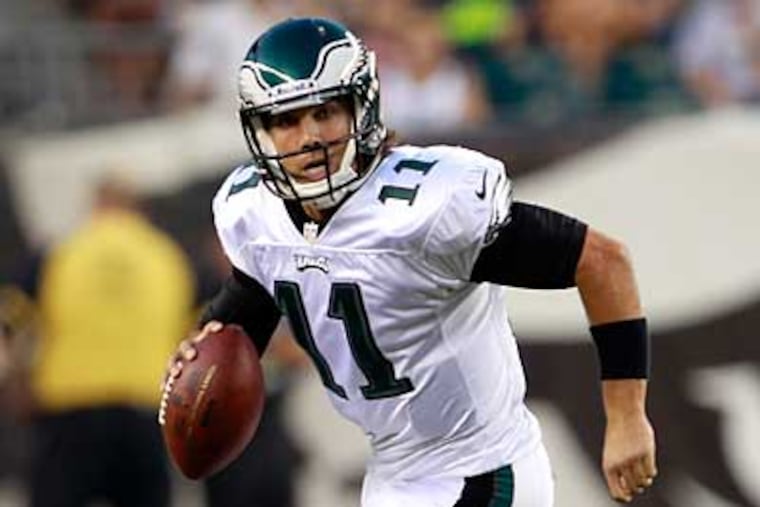 Trent Edwards threw for two touchdowns against the Jets. (Yong Kim/Staff Photographer)