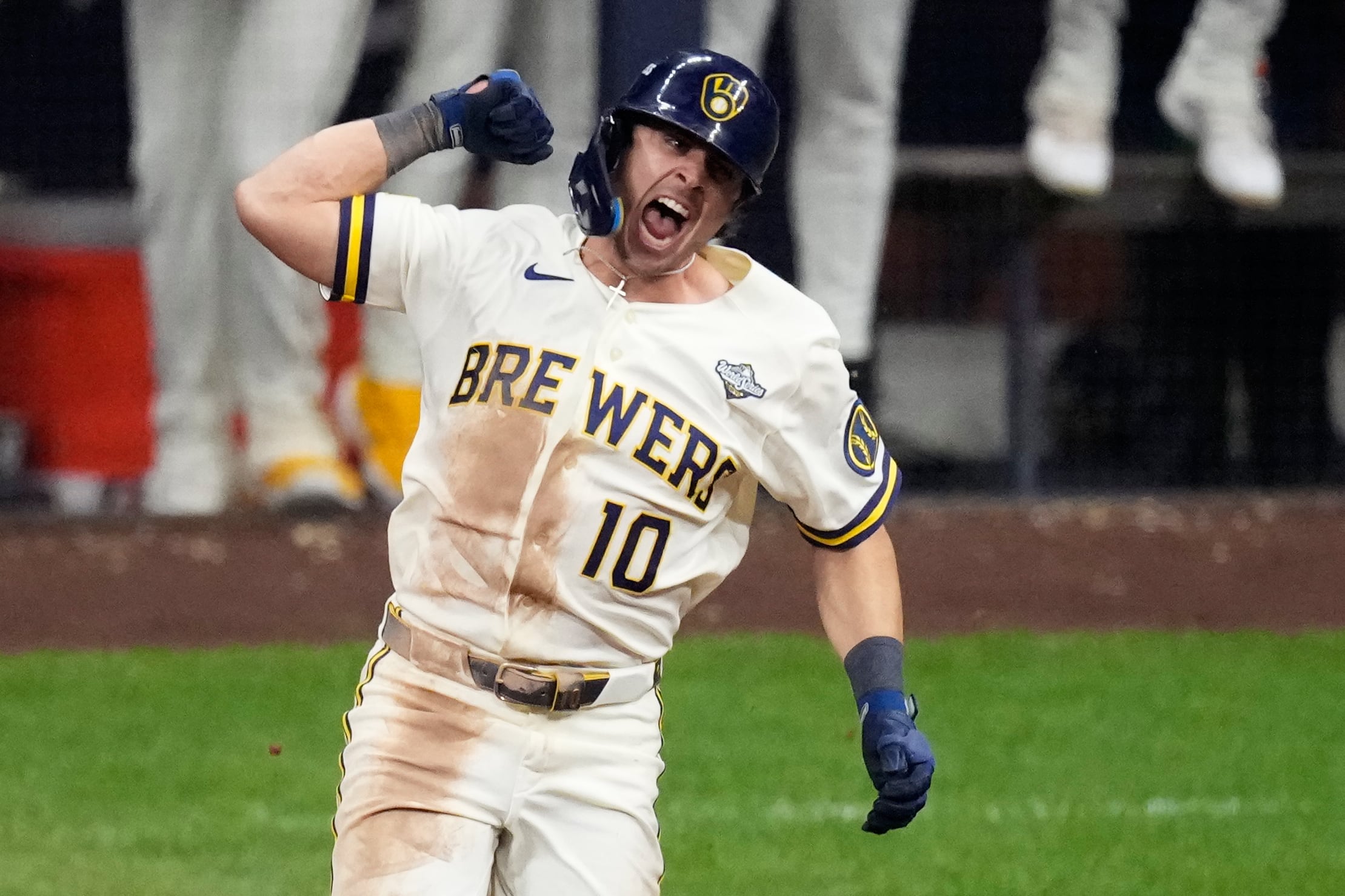 Brewers Rally Past Rays to Take 2-0 World Series Lead