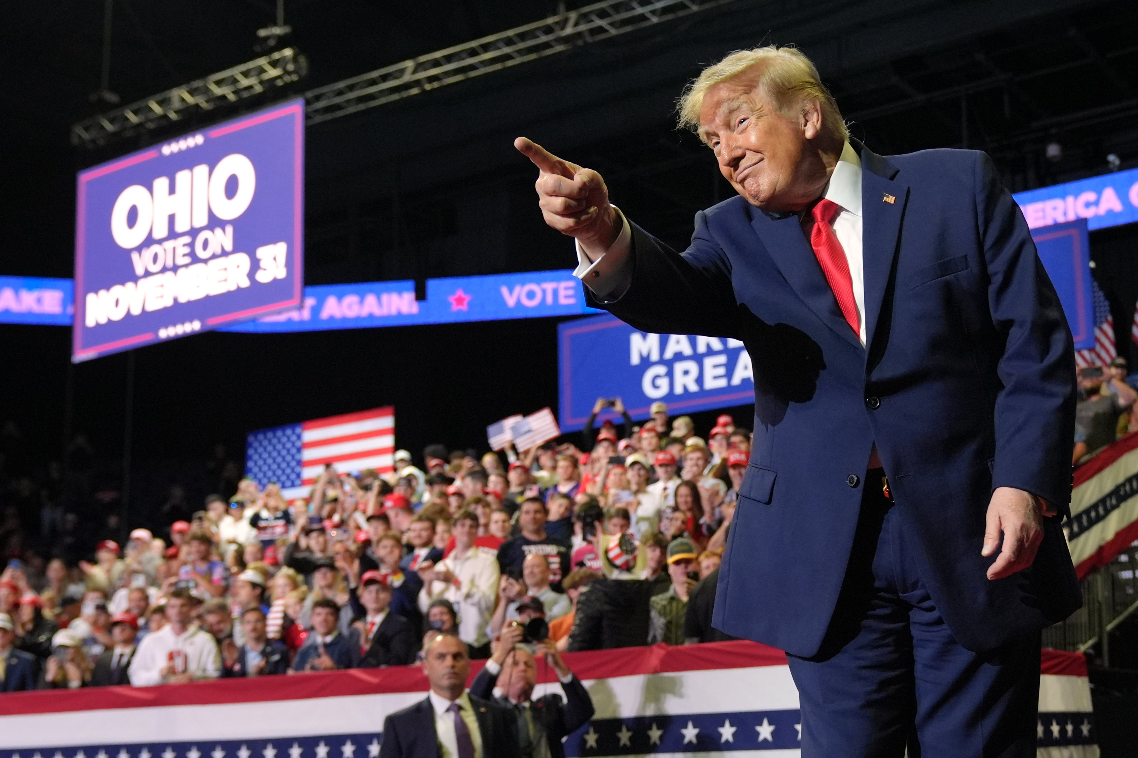 Trump attacks immigrants from Somalia and Haiti while rallying in Ohio for Republican candidates
