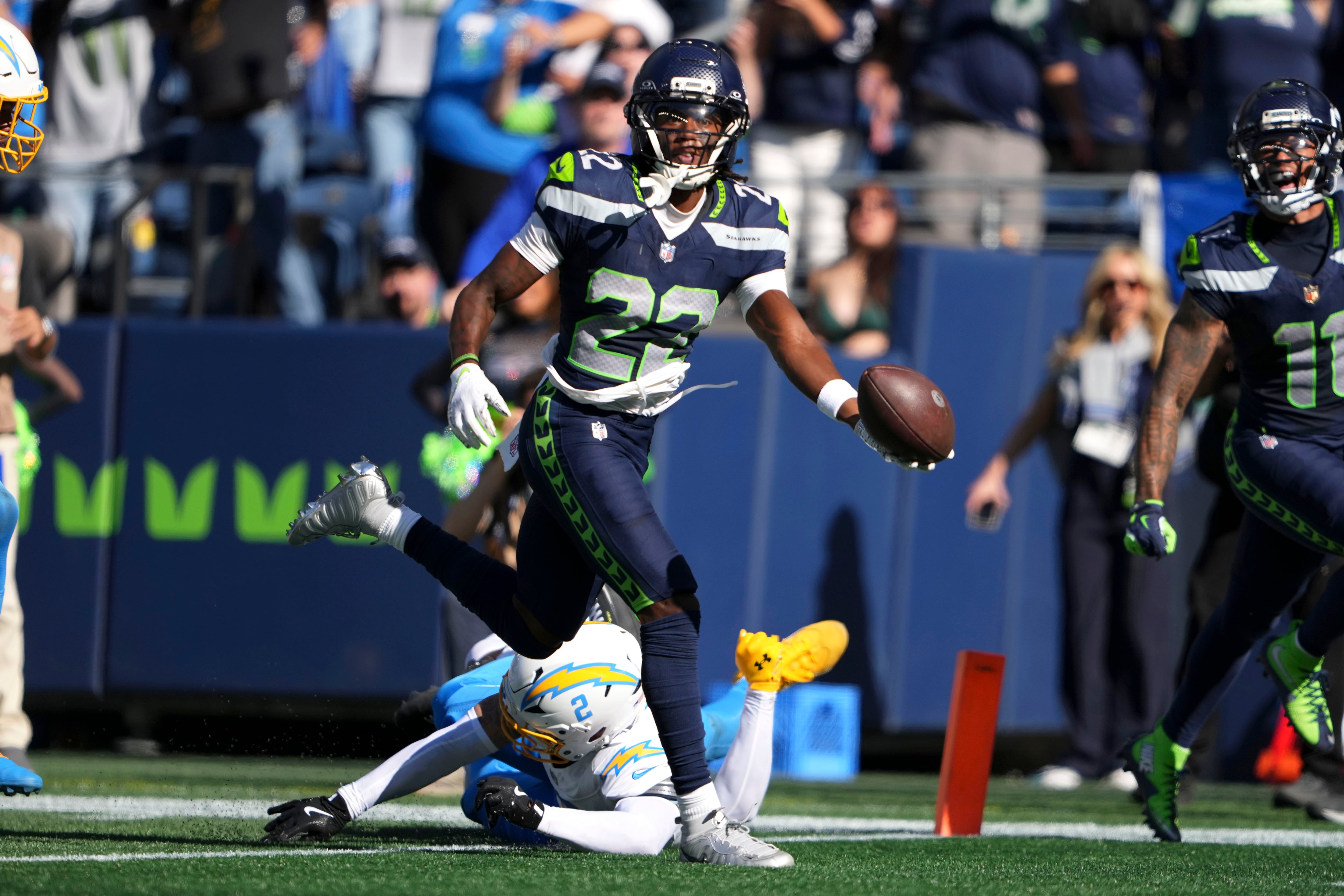 The Seattle Seahawks' run game gets going, despite Jadarian Price's absence