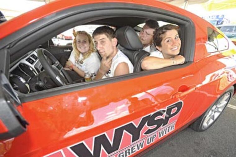 The contestants are (from left) Jessica Smoyer of Pottstown; Nick Seybold of South Philadelphia; Jerry Schubert of Kensington; and Theresa Moless of Glenolden. (CLEM MURRAY / Staff Photographer)
