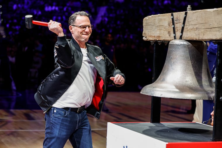 Pennsylvania governor Josh Shapiro rings the bell before the Sixers-Heat game at the Wells Fargo Center in Philadelphia, Monday, March 18, 2024.
