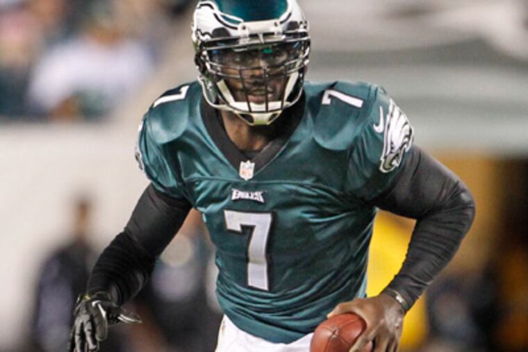 Quarterback Michael Vick is responsible for 11 of the Eagles' 14 turnovers. (Ron Cortes/Staff file photo)