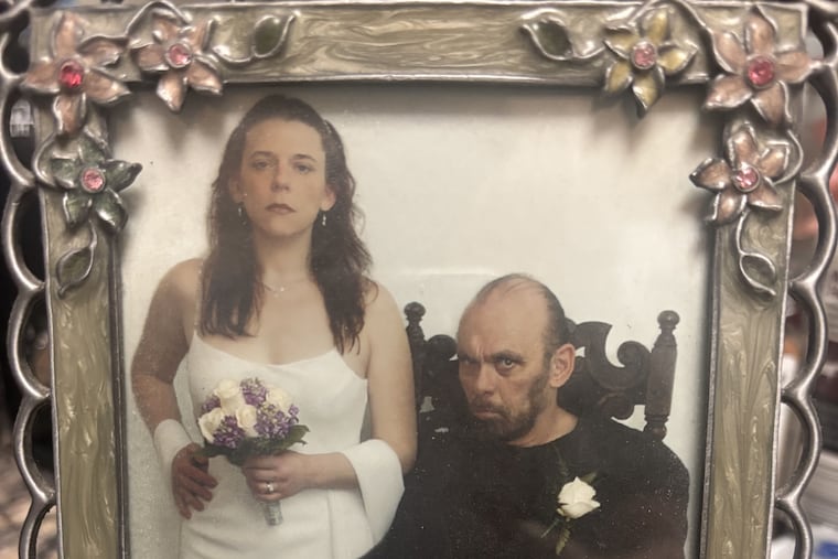 A wedding photo of Amy McHale and R.C. Horsch, who married Sept. 10, 2004. She has been missing since 2016.