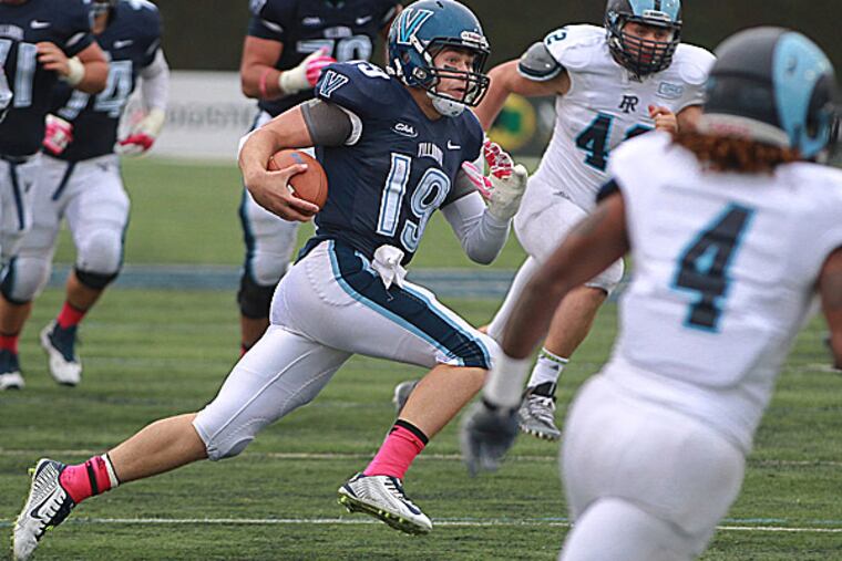 Villanova quarterback John Robertson. (Michael Bryant/Staff Photographer)