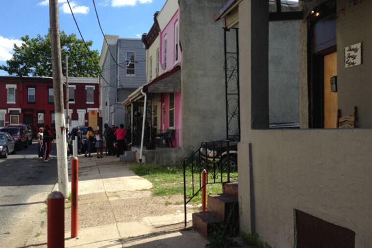 The 3000 block of Carlisle Street in North Philadelphia where Marvae Dunn lived and is accused of shooting his sister-in-law, Tameka Dozier, in 2007. (Melissa Dribben/Staff)