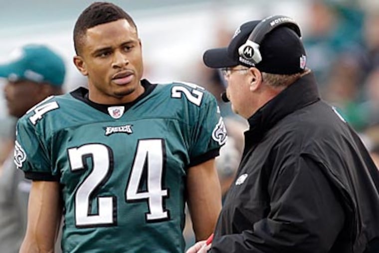 Eagles cornerback Nnamdi Asomugha struggled early on last season. (David Maialetti/Staff file photo)