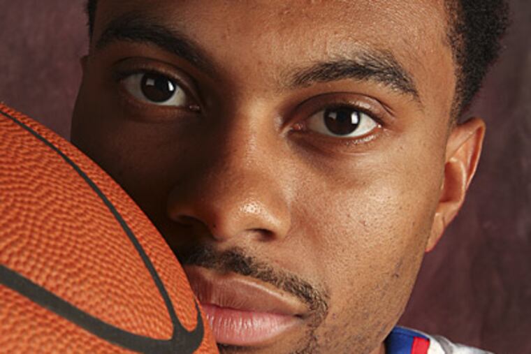 Xavier Silas, a 6-foot-5, 205-pounder, wan an undrafted rookie out of Northern Illinois in 2011. (Steven M. Falk/Staff Photographer)