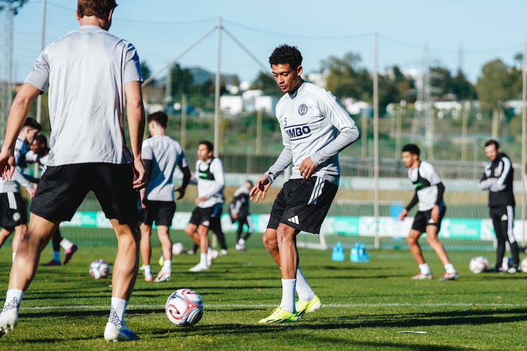 Japhet Sery Larsen (center) on the ball in a Union training session in Marbella, Spain, this week.