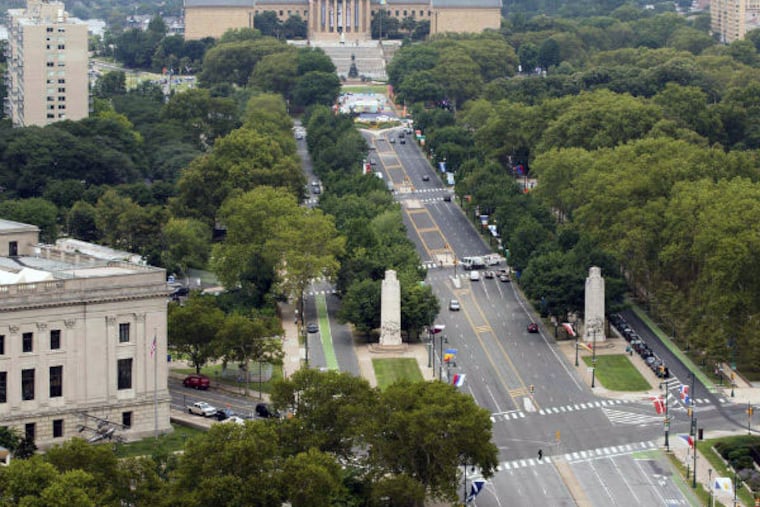 Benjamin Franklin Parkway. (MATT ROURKE/Associated Press)