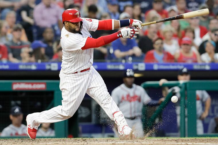 Carlos Santana was a negative influence in the Phils' clubhouse in 2018, says Jake Arrieta.