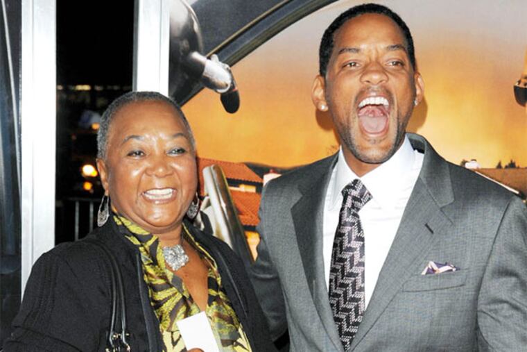 Will Smith and his mother Carolyn Smith attend the premiere of "Lakeview Terrace" in New York in 2008.