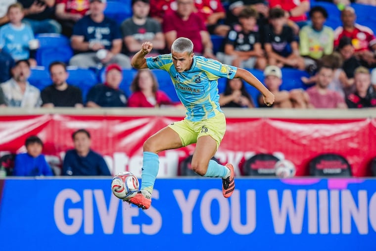This trap of a ball in the air by Cavan Sullivan led to his highlight-reel goal in the Union's win at Red Bull New York on Saturday.