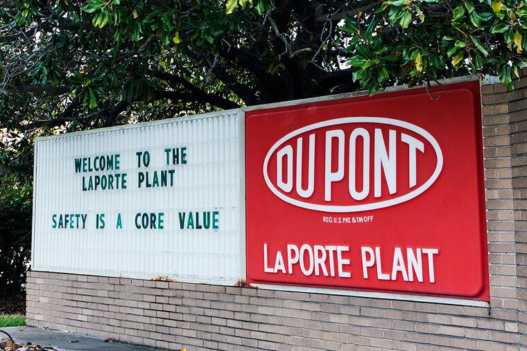 The DuPont plant in La Porte, Texas, where four workers died in a gas leak last year.The chemical giant said it was addressing OSHA's findings. MARIE D. DE JESUS / Houston Chronicle