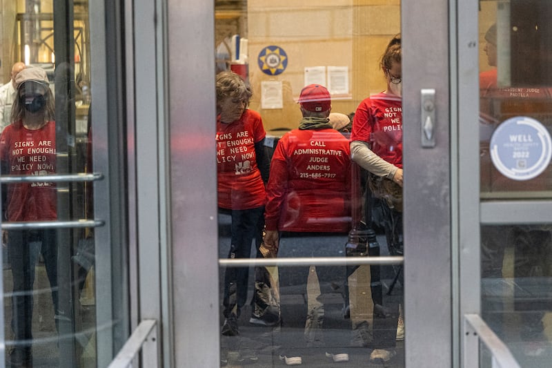 Thread Ice Anti-ICE activists ejected from Philly courthouse. They say it's become ...