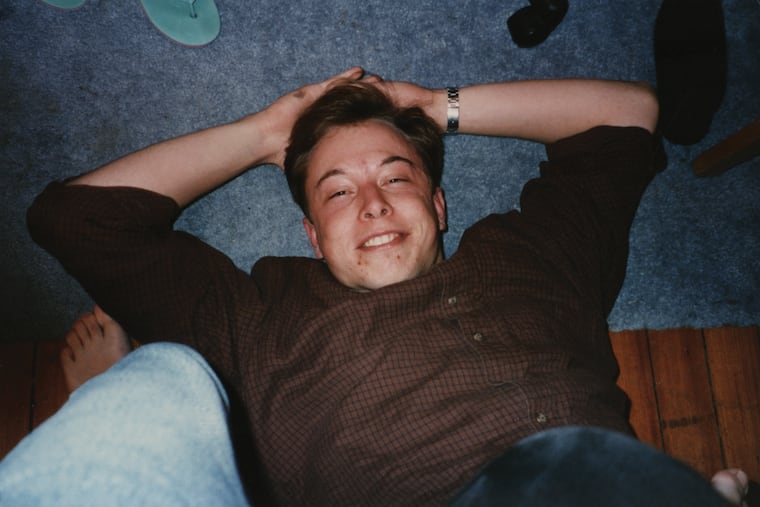According to a quote from Jennifer Gwynne on RR Auction's website: "Elon being silly in my dorm room in the Quad. I remember thinking that it was so good to know he had a silly side that he would let me see."