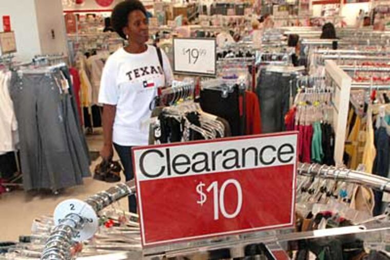 With the economy crimping disposal income, discount stores are seeing an upswing in sales. (Peter Tobia/Inquirer)