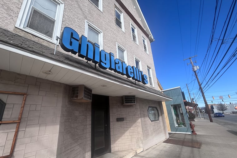 Ghigarelli's Pizza in Old Forge, Pa., may be reopening nearly a decade after its owner, Robert Baron, was murdered.