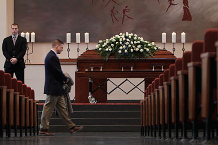 Penn State hosted a public viewing Tuesday for those mourning Joe Paterno's death. (David Maialetti/Staff Photographer)
